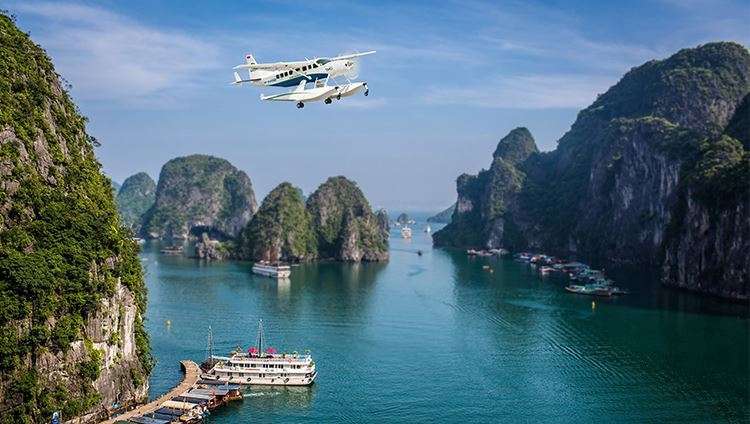 dịch vụ máy bay ngắm vịnh Hạ Long