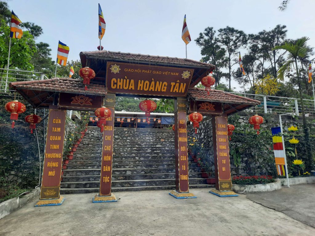 chùa hoàng tân